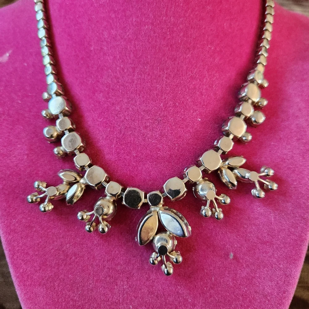 Sherman crystal necklace features blue, pink, purple, brown aurora borealis - Picture 8 of 11